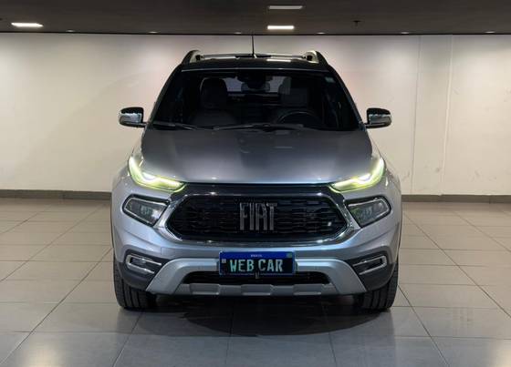 FIAT TORO 2.0 16V TURBO DIESEL RANCH 4WD AT9